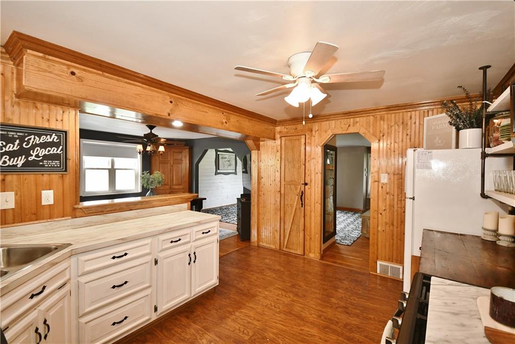 508 Rock Run Road Elizabeth, PA 15037 - Photo 10 of 25 Gallery Image 10