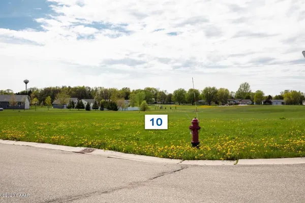 $24,900 | 507 5th Street, Brandon, MN 56315