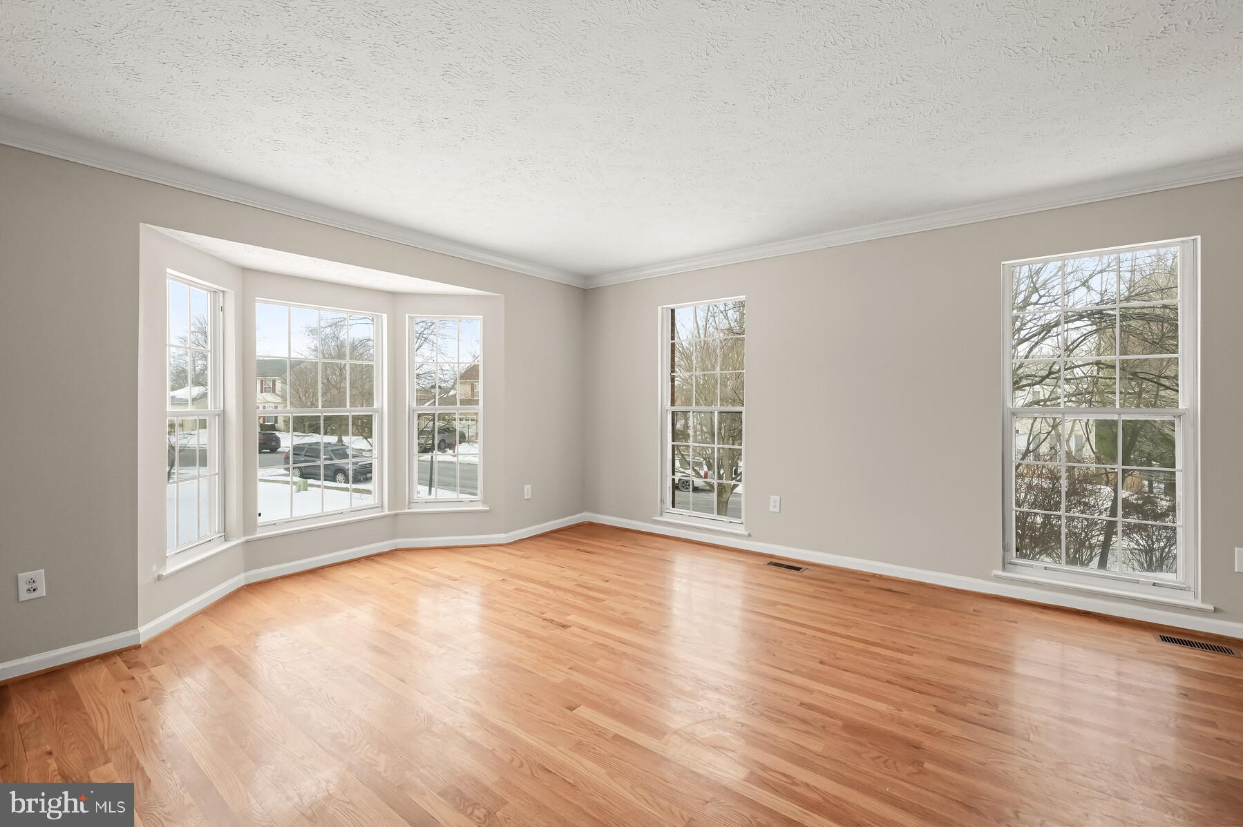 6814 King Road Boonsboro, MD 21713 - Photo 4 of 40 Living room w/ gleaming hardwood & Bay Window