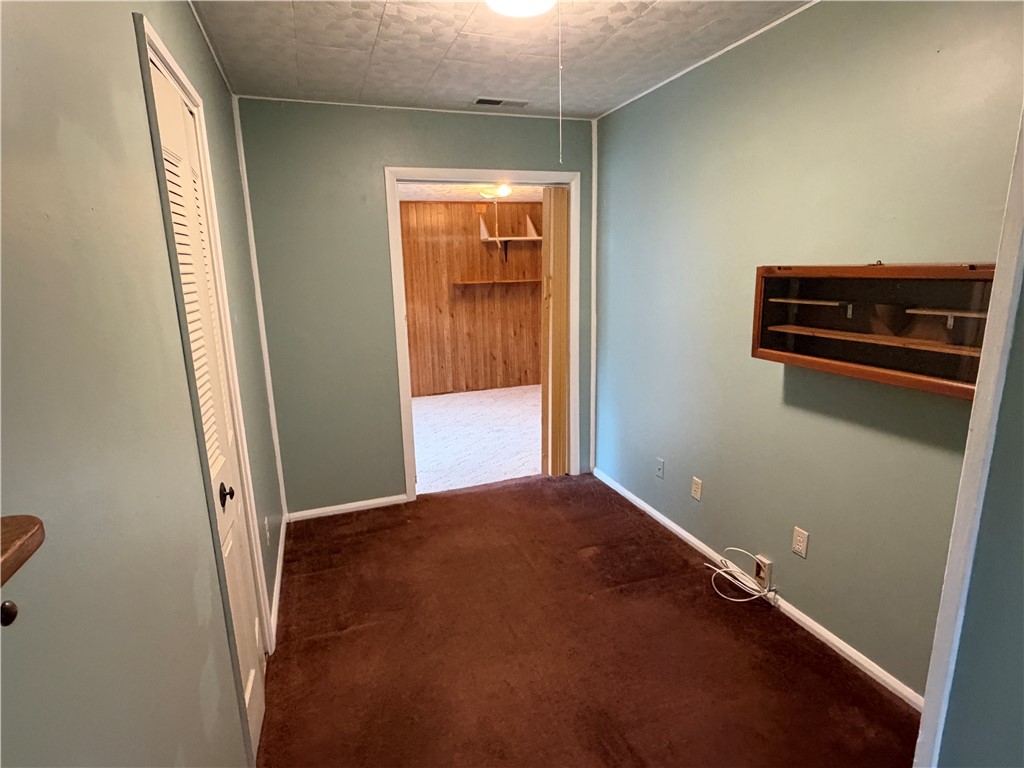 66 Cimarron Drive Rochester, NY 14620 - Photo 14 of 21 Gallery Image 14