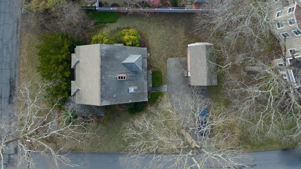 88 Crest Road Wellesley, MA 02482 - Photo 5 of 22