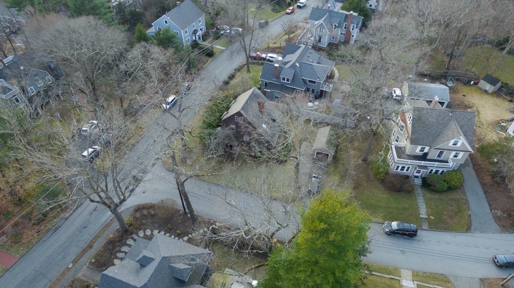 88 Crest Road Wellesley, MA 02482 - Photo 6 of 22