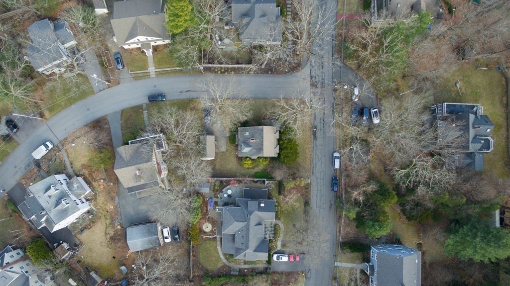 88 Crest Road Wellesley, MA 02482 - Photo 10 of 22