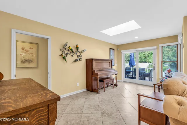 $899,000 | 1388 White Spruce Drive, Toms River, NJ 08753