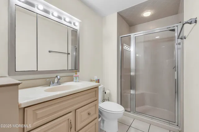 $899,000 | 1388 White Spruce Drive, Toms River, NJ 08753