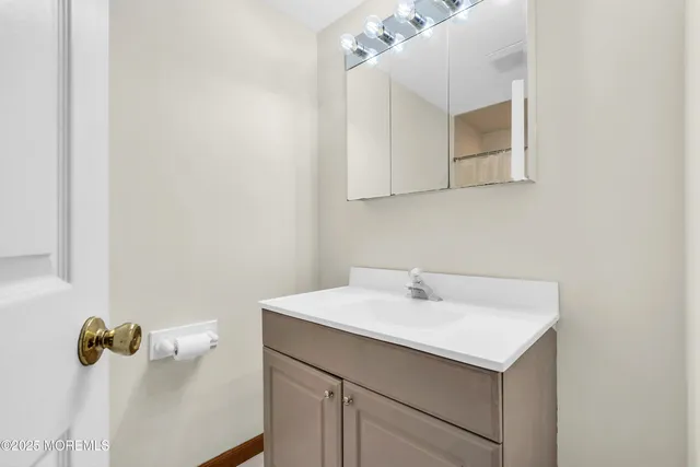 $899,000 | 1388 White Spruce Drive, Toms River, NJ 08753