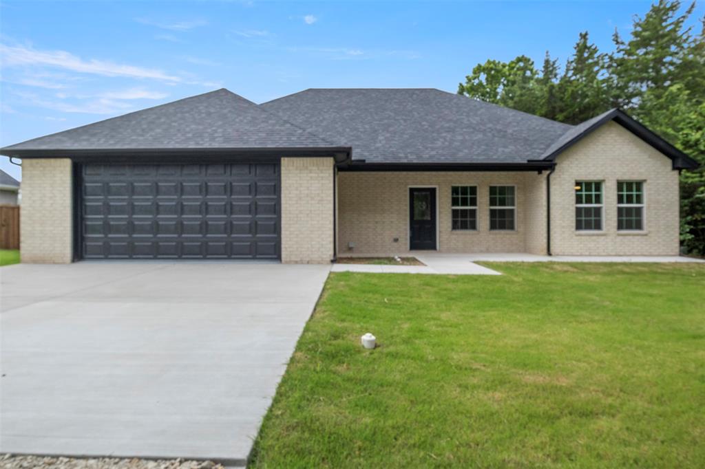 905 West Cardinal Street Ector, TX 75439 - Photo 1 of 30