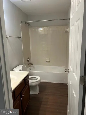 $1,800 | 16272 Eagle Flight Circle, Woodbridge, VA 22191