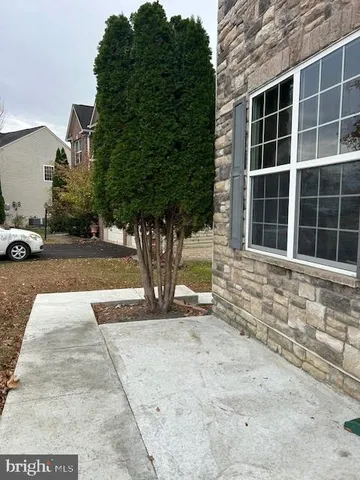 $1,800 | 16272 Eagle Flight Circle, Woodbridge, VA 22191