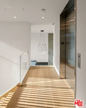 $175,000 | 1140 Summit Drive, Beverly Hills, CA 90210