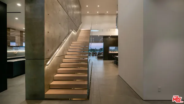 $175,000 | 1140 Summit Drive, Beverly Hills, CA 90210