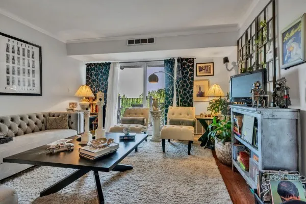 $1,500 | 3415 West End Avenue, Unit 310, Nashville, TN 37203