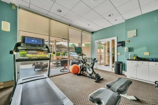 $1,500 | 3415 West End Avenue, Unit 310, Nashville, TN 37203