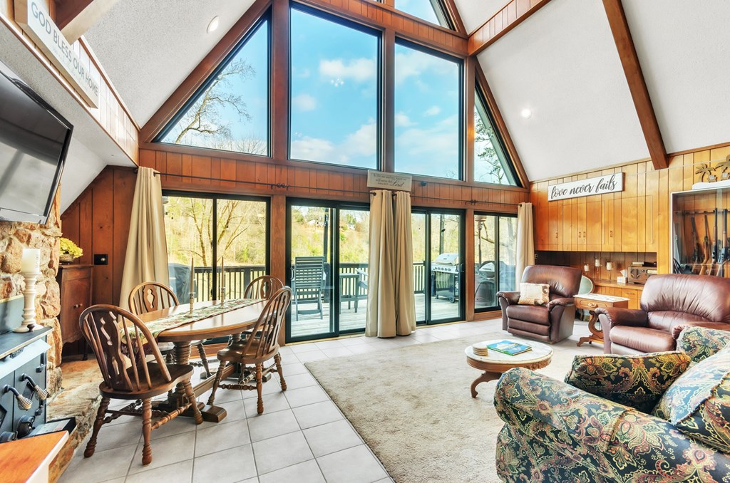 303 Snyder Road Easley, SC 29640 - Photo 4 of 42 Gallery Image 4