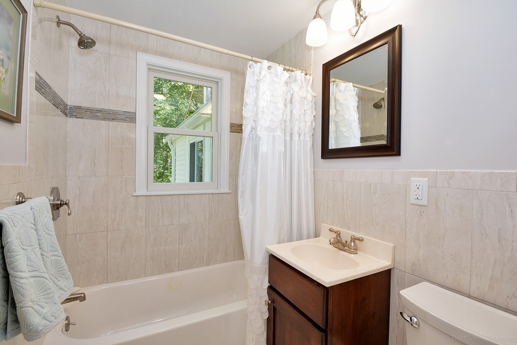 69 Charter Road Acton, MA 01720 - Photo 19 of 27 Gallery Image 19