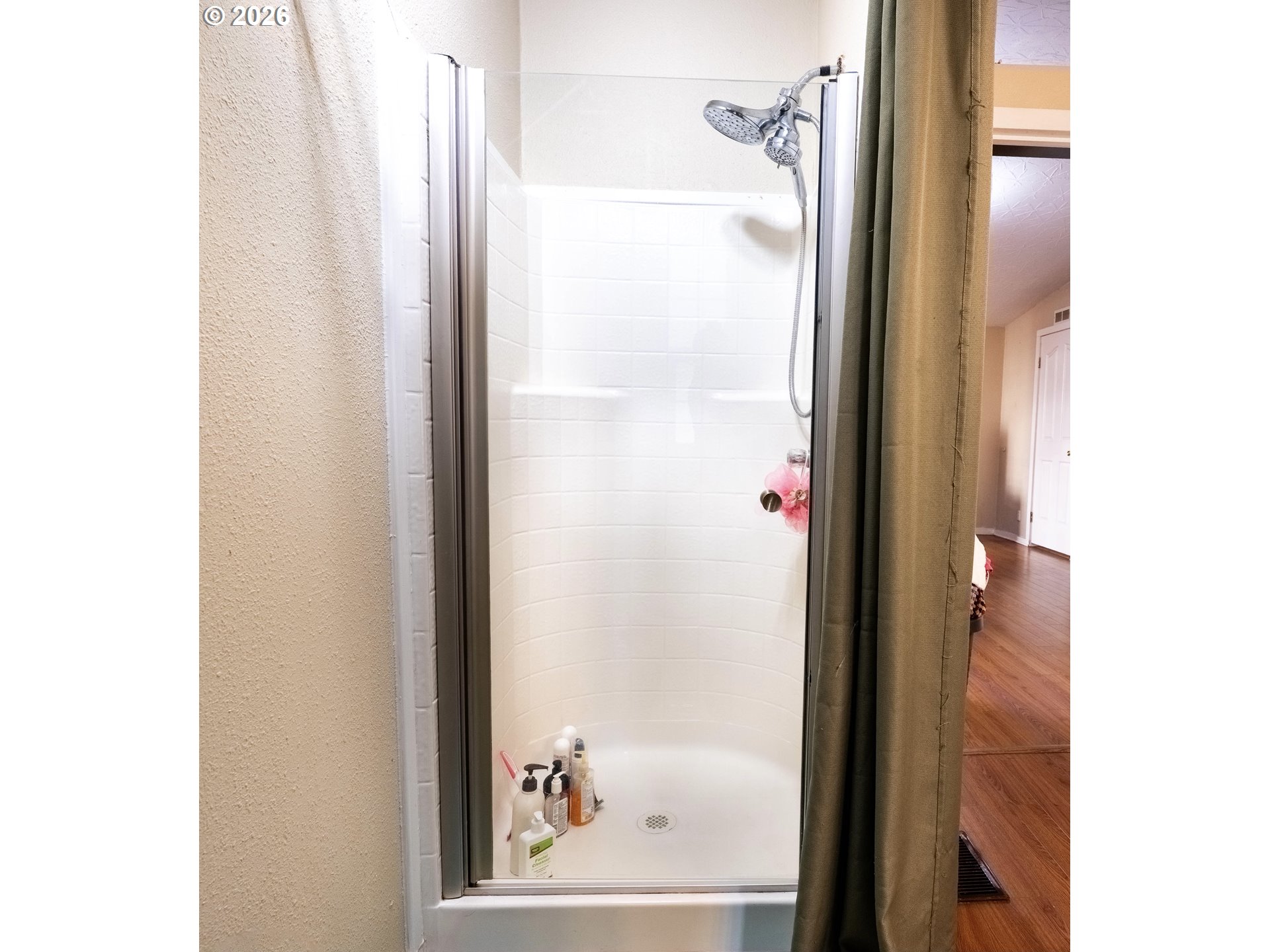 17720 Tupper Road Sandy, OR 97055 - Photo 11 of 21 En Suite Bathroom