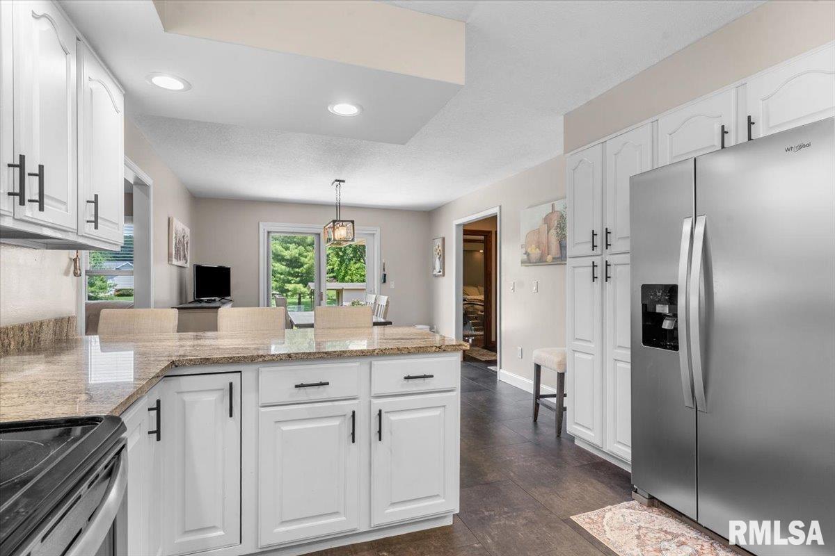 6808 Ninebark Drive Springfield, IL 62712 - Photo 15 of 45