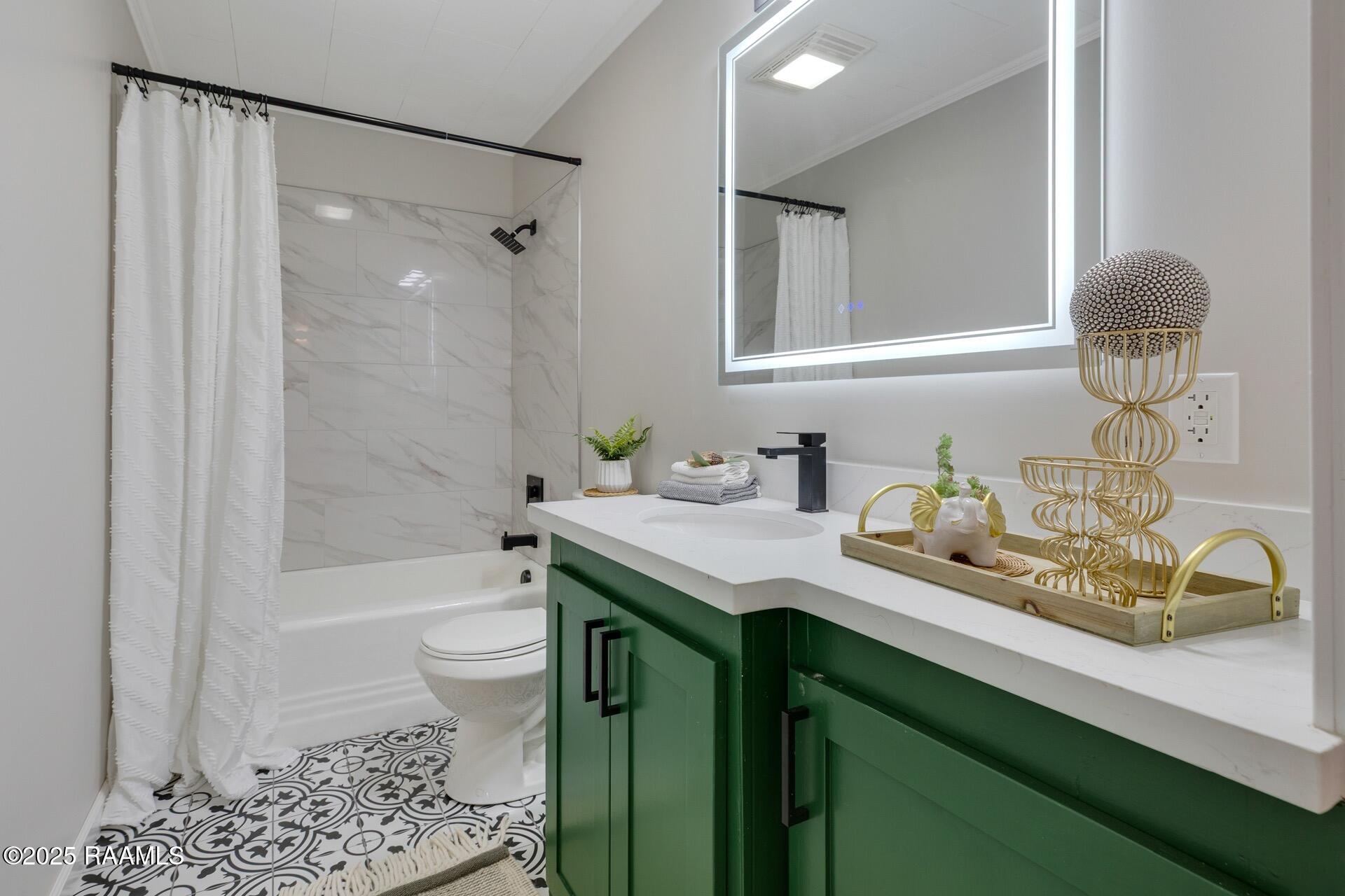 1708 Short Weeks Street New Iberia, LA 70560 - Photo 9 of 14 1708 Short Weeks New Iberia-9