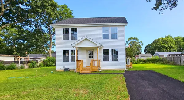 $539,000 | N/c 1st Place, Mastic, NY 11950