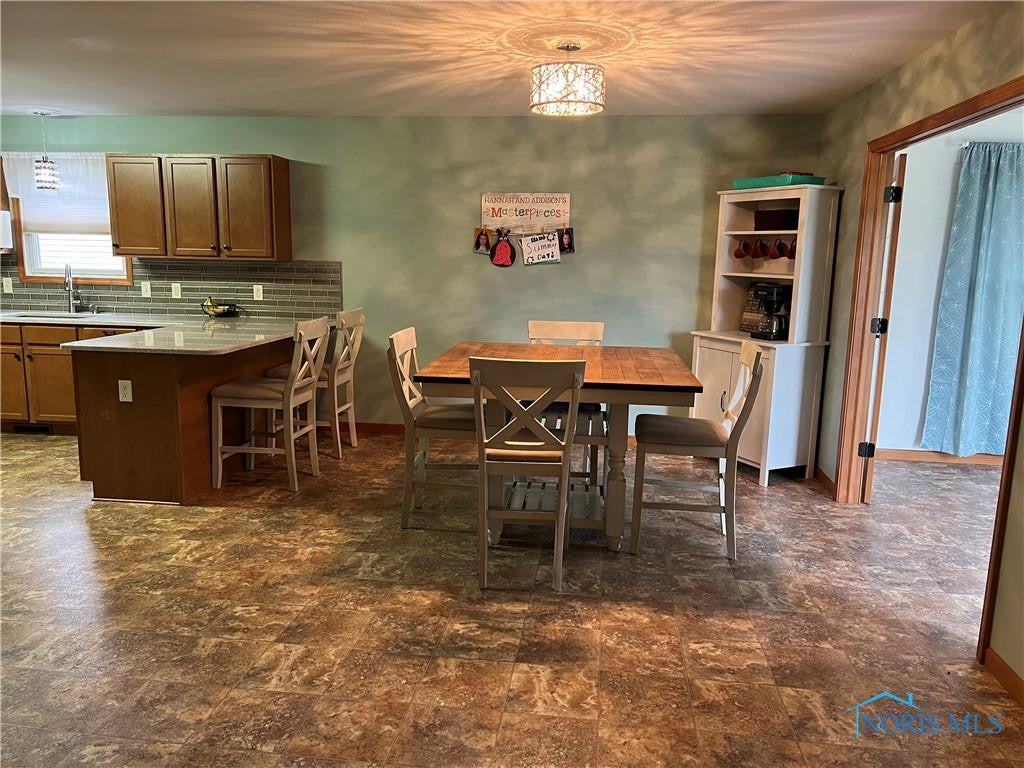 5028 Dove Road Oregon, OH 43616 - Photo 12 of 50 Gallery Image 12