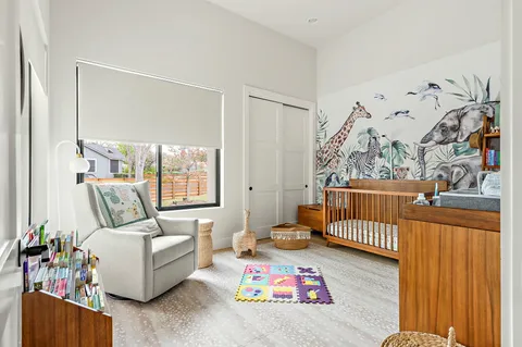 $2,395,000 | 2116 Kenwood Avenue, Austin, TX 78704