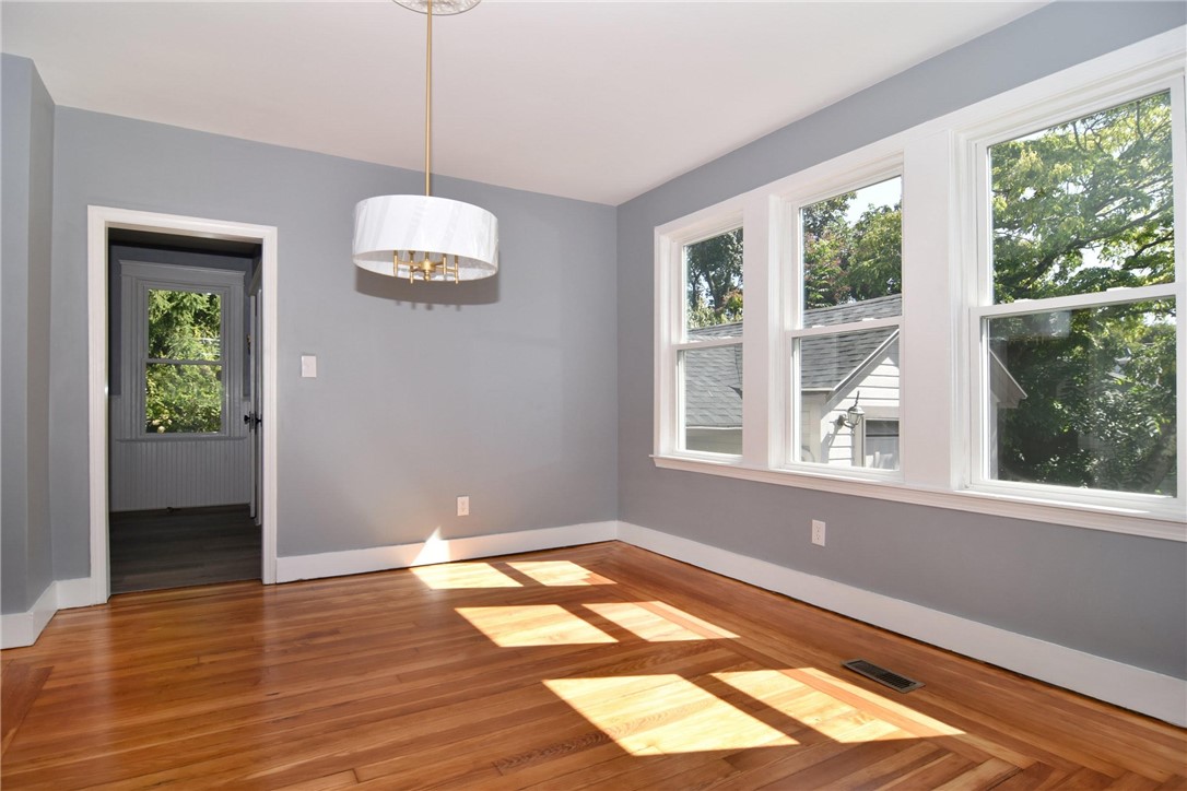 339 Old River Road Lincoln, RI 02838 - Photo 24 of 31 Gallery Image 24