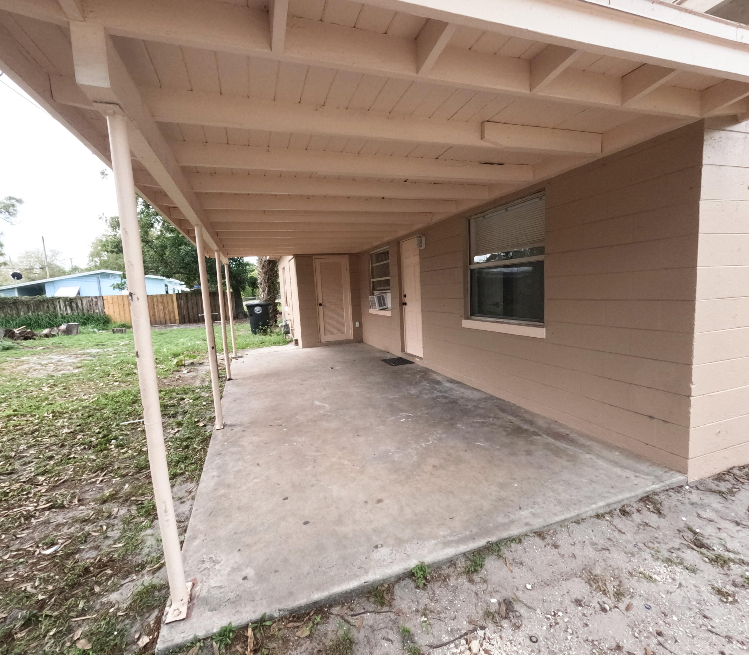 403 South 14th Street Fort Pierce, FL 34950 - Photo 13 of 19 a view of a porch