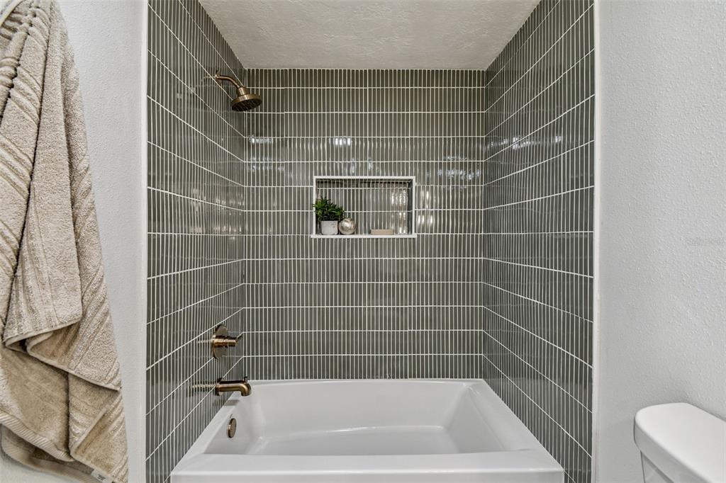 3320 West Villa Rosa Street Tampa, FL 33611 - Photo 16 of 63