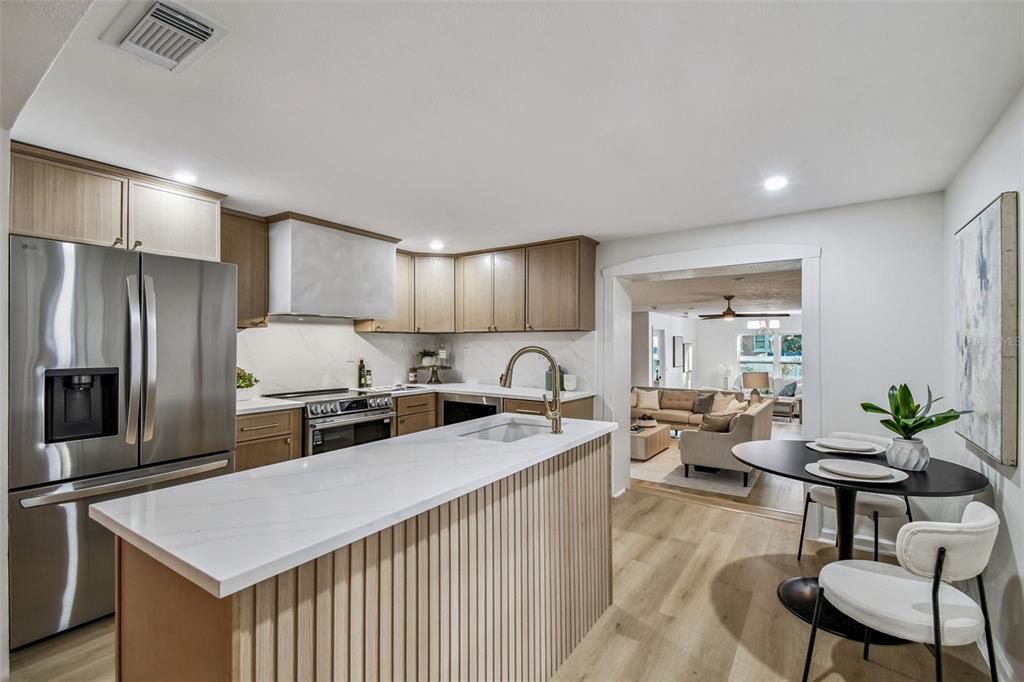 3320 West Villa Rosa Street Tampa, FL 33611 - Photo 19 of 63