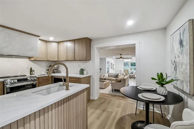 $974,999 | 3320 West Villa Rosa Street, Tampa, FL 33611