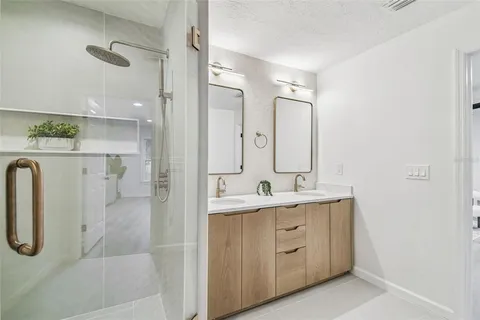 a view of an empty walk in closet