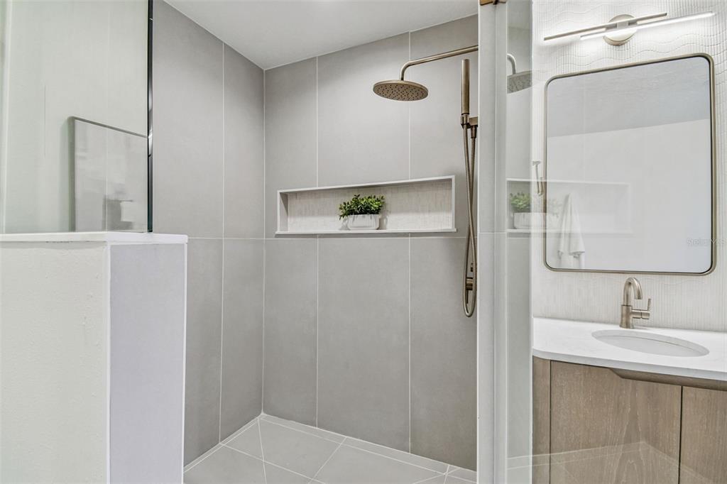 3320 West Villa Rosa Street Tampa, FL 33611 - Photo 38 of 63