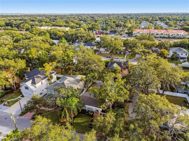 $974,999 | 3320 West Villa Rosa Street, Tampa, FL 33611