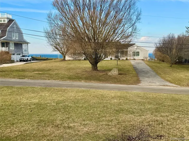 $1,175,000 | 350 Soundview Road, Orient, NY 11957