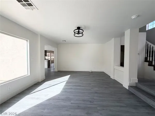 $2,800 | 261 Delfino Way, Henderson, NV 89074
