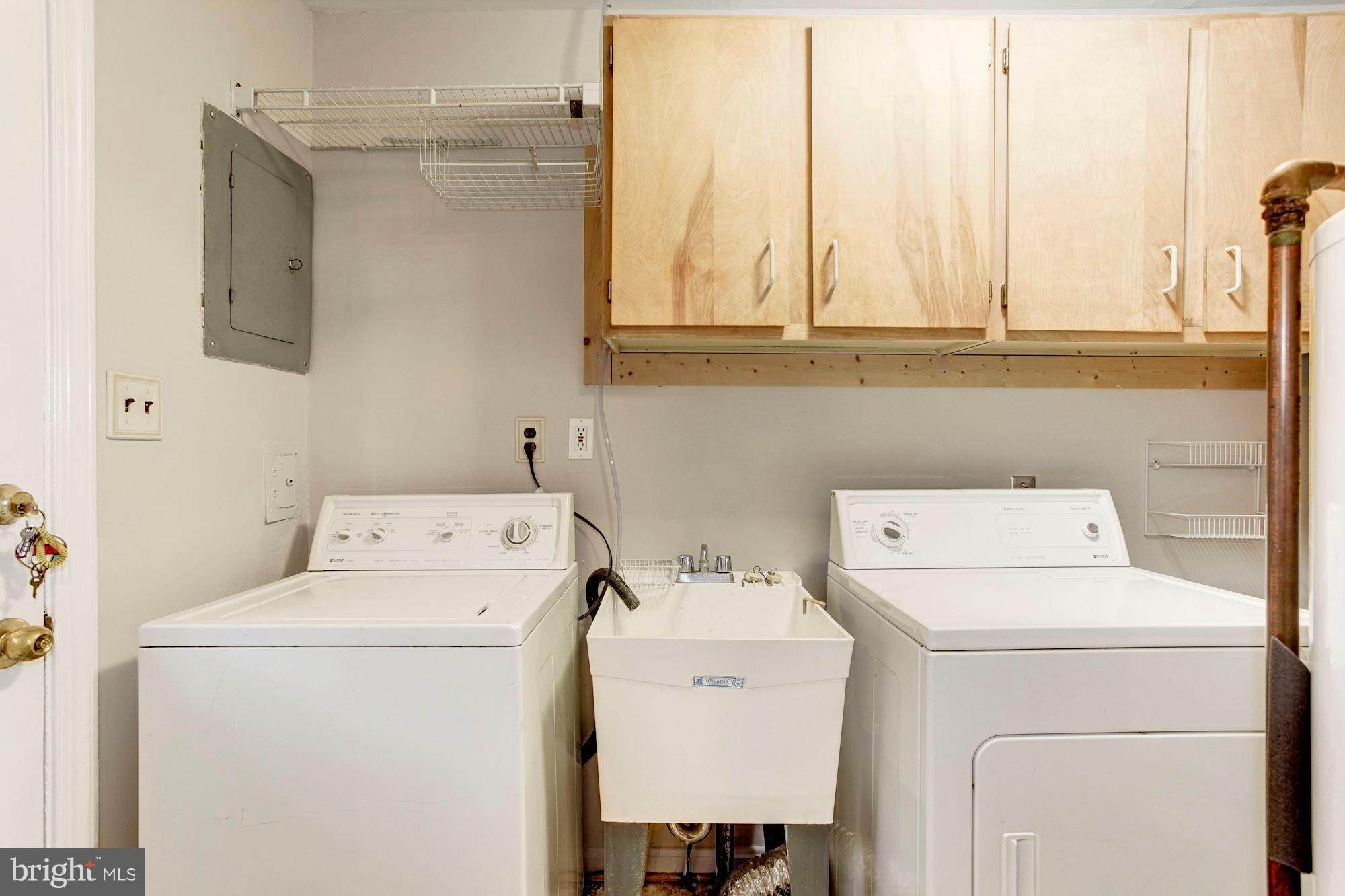 4024 Gallows Road Annandale, VA 22003 - Photo 13 of 22 Laundry Room