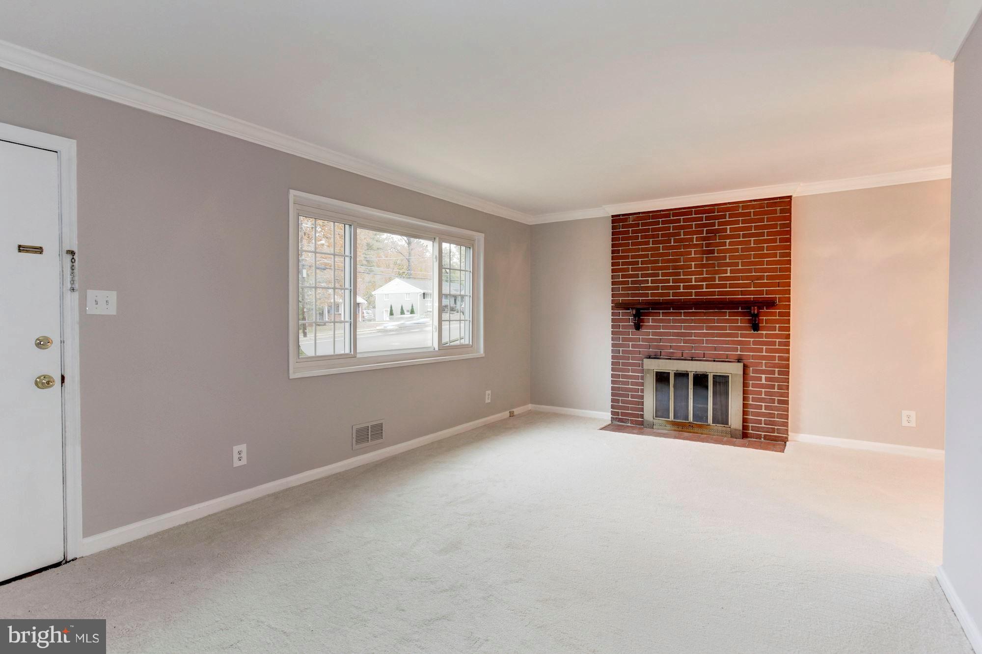 4024 Gallows Road Annandale, VA 22003 - Photo 4 of 22 Spacious & Bright Living w/Wood Burning Fireplace