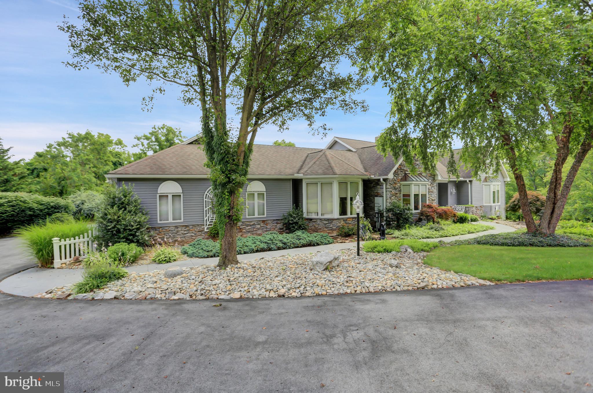 96 Wheatland Road Lewisberry, PA 17339 - Photo 5 of 79 Gallery Image 5