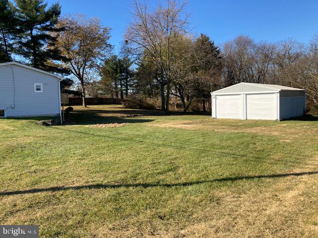 819 Maytown Road Elizabethtown, PA 17022 - Photo 26 of 32 huge yard