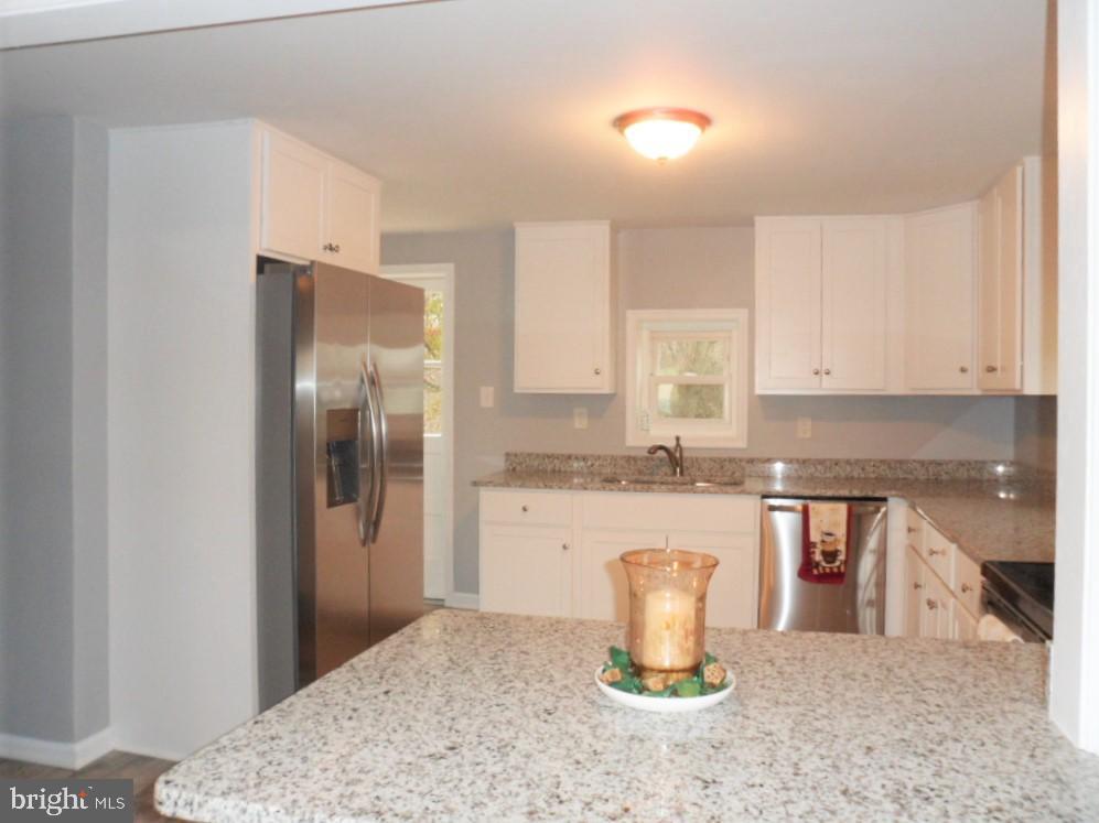 819 Maytown Road Elizabethtown, PA 17022 - Photo 9 of 32 New appliances