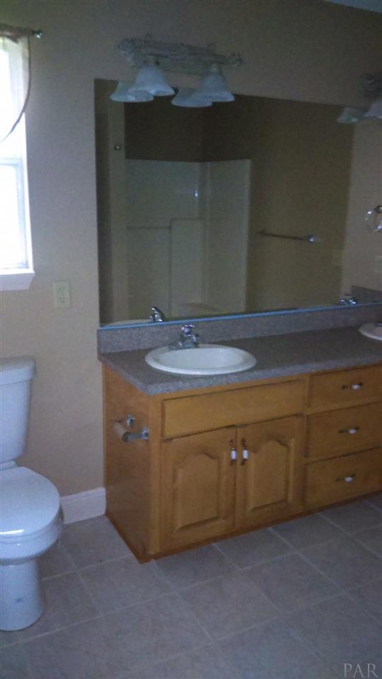4637 Van Horn Road Milton, FL 32583 - Photo 8 of 16 Gallery Image 8