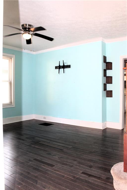 1089 Main Street Coraopolis, PA 15108 - Photo 3 of 14