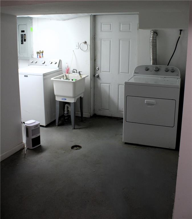 1089 Main Street Coraopolis, PA 15108 - Photo 10 of 14