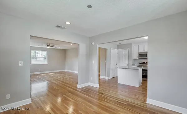 $3,000 | 2819 Oak Street, Jacksonville, FL 32205