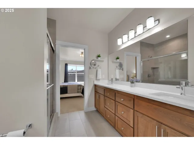 $575,000 | 1004 South 46th Street, Springfield, OR 97478