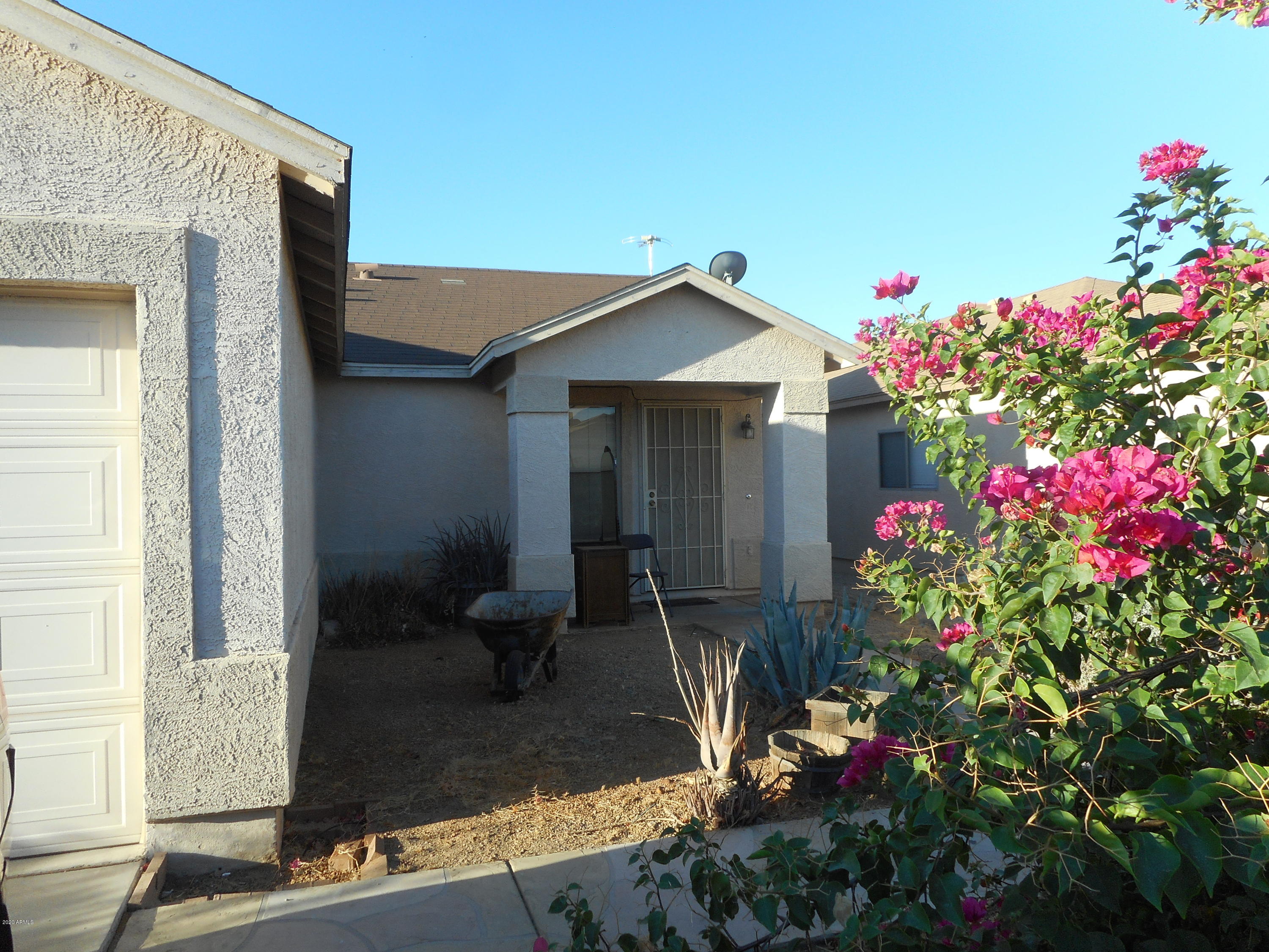 11617 West Bloomfield Road El Mirage, AZ 85335 - Photo 2 of 10 DSCN0569