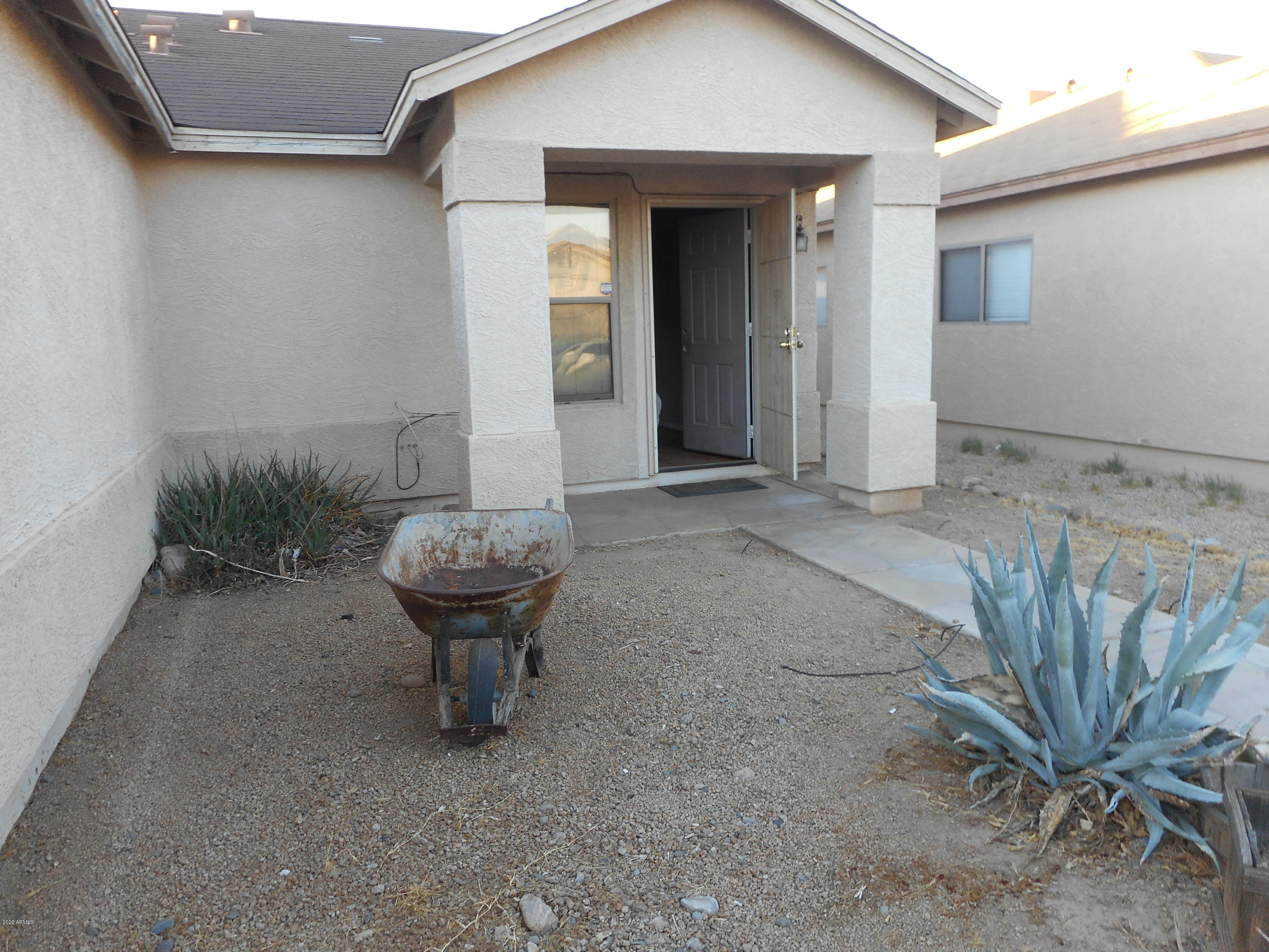 11617 West Bloomfield Road El Mirage, AZ 85335 - Photo 9 of 10 DSCN0637