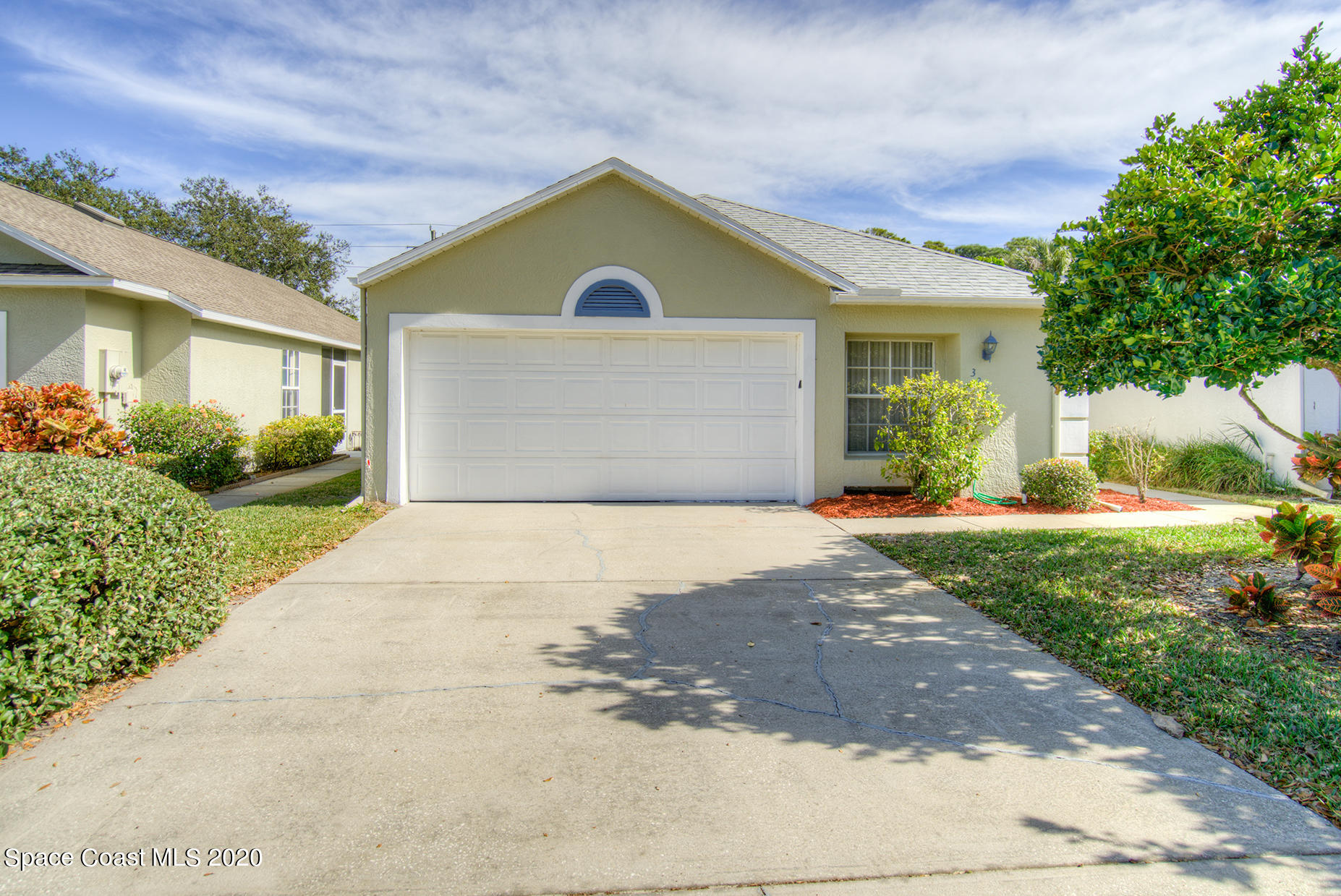 322 Myrtlewood Road Melbourne, FL 32940 - Photo 2 of 40 322 Myrtlewood Rd--3