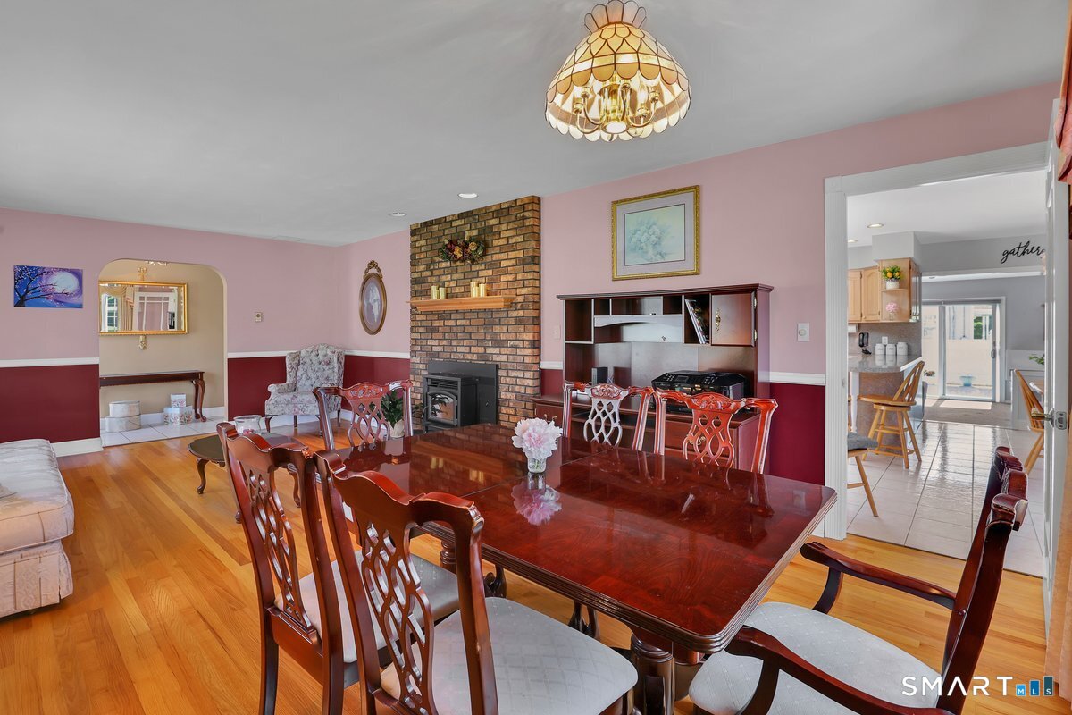 7 Alanby Drive Meriden, CT 06451 - Photo 11 of 34