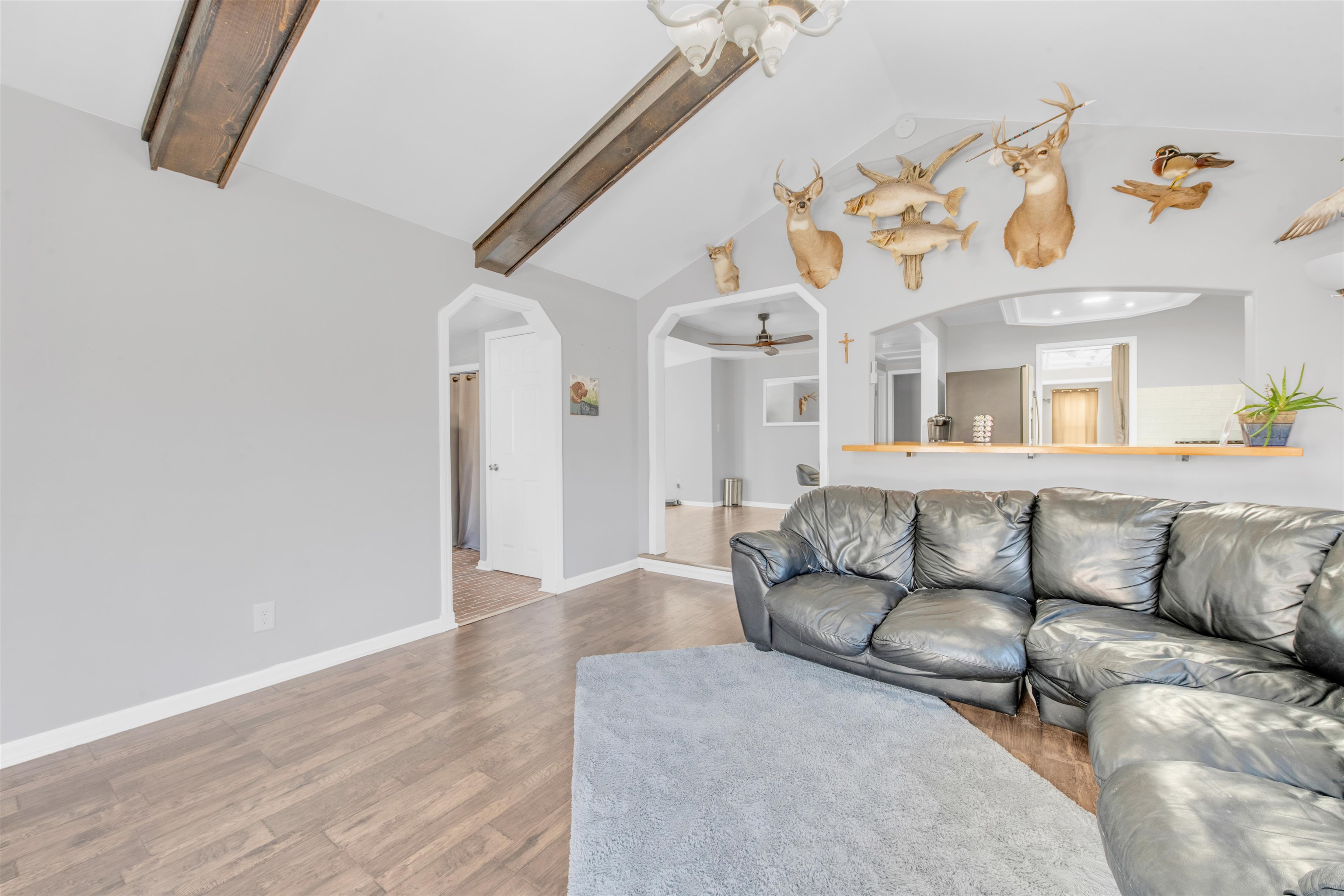 8009 Marsh Road Algonac, MI 48001 - Photo 5 of 37 50103637-4.JPG